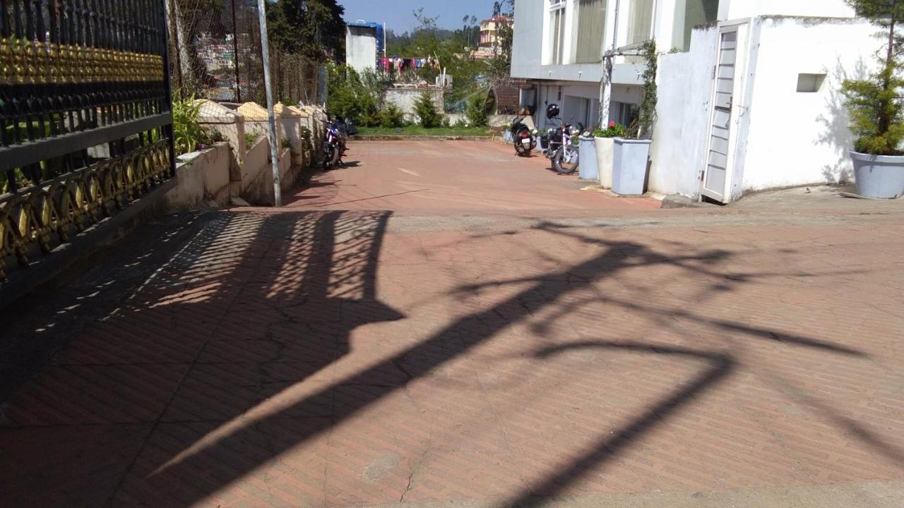 Mango Hill Central Ooty Extérieur photo